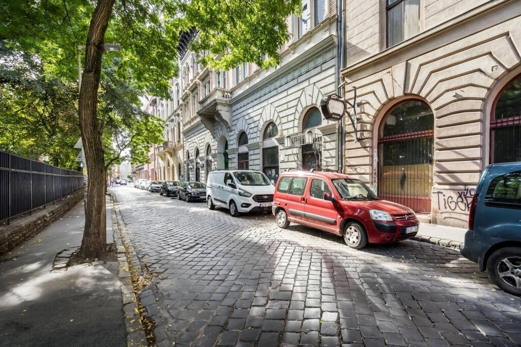 Klauzal Garden City Apartments Будапеща Екстериор снимка