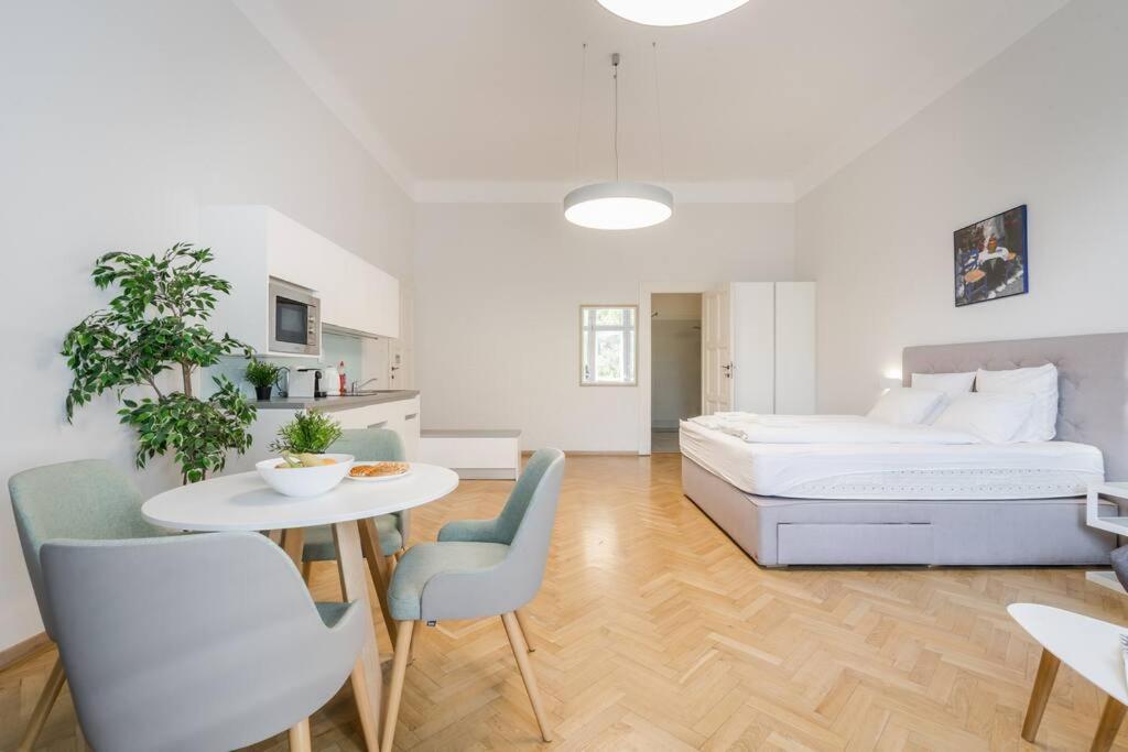 Klauzal Garden City Apartments Будапеща Екстериор снимка
